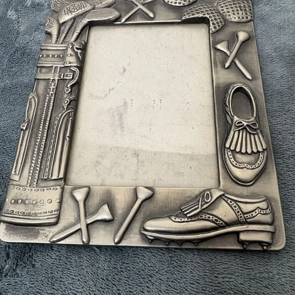 Classic Golf Metal Picture Frame with Golf Theme 3D Design Fits 3 1/2